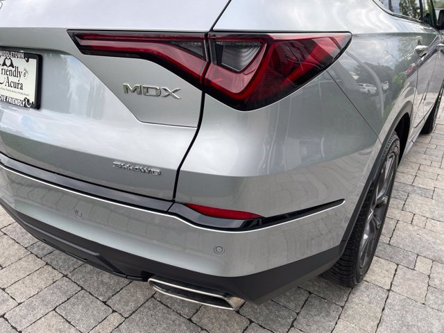 Used 2023 Acura MDX A-Spec AWD/4WD image 12