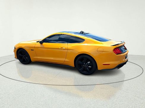 Used 2022 Ford Mustang GT Premium w/ Equipment Group 401A RWD image 5