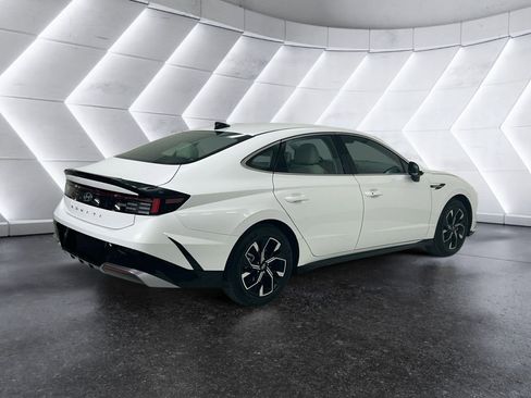 Used 2025 Hyundai Sonata SEL image 4