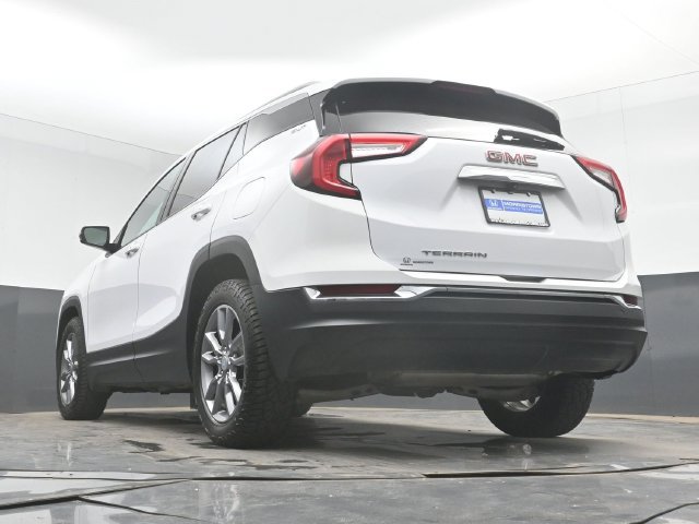 Used 2022 GMC Terrain SLT w/ Infotainment Package II FWD image 48