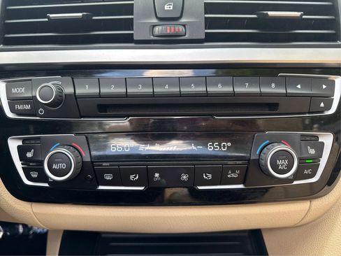 Used 2018 BMW 430i xDrive Convertible AWD/4WD image 33
