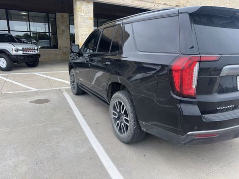 Used 2023 GMC Yukon AT4 AWD/4WD image 3