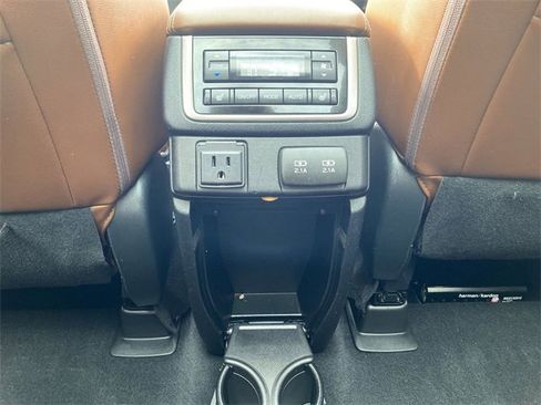 Used 2020 Subaru Ascent Touring image 37