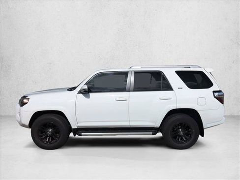 Used 2016 Toyota 4Runner SR5 Premium AWD/4WD image 9