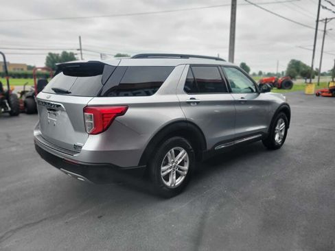 Used 2020 Ford Explorer XLT w/ Equipment Group 202A RWD image 8