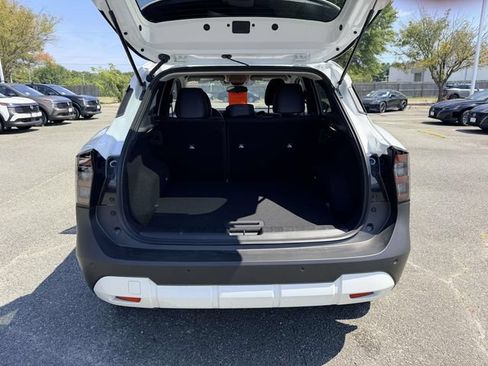 Certified 2026 Nissan Kicks SR FWD image 12