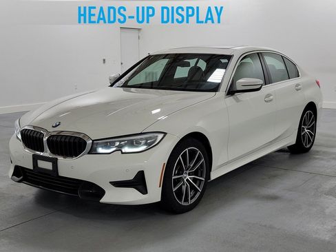 Used 2021 BMW 330i xDrive Sedan w/ Premium Package AWD/4WD image 4