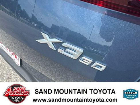 Used 2025 BMW X3 xDrive30i w/ Premium Package AWD/4WD image 9