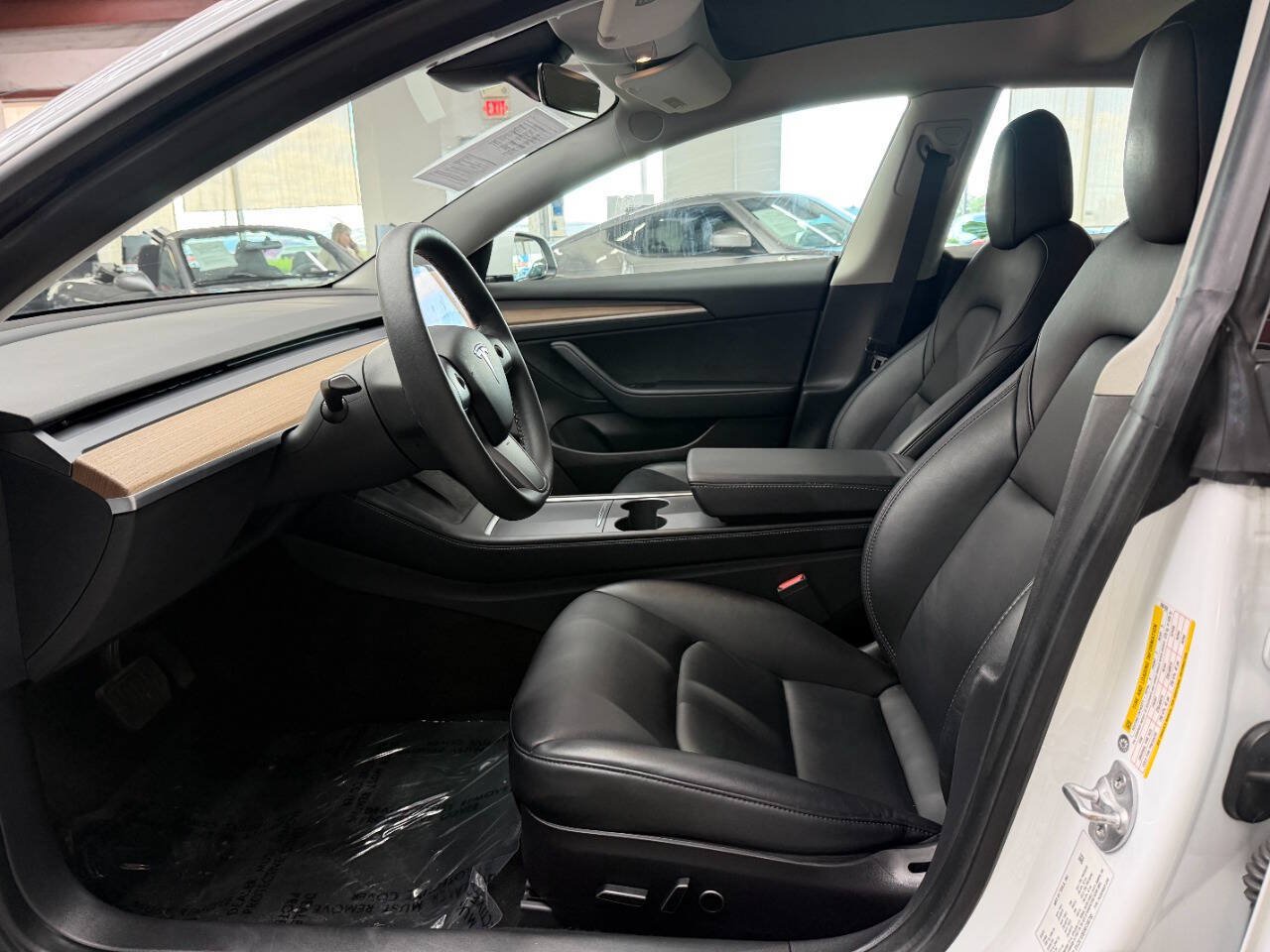 Used 2022 Tesla Model 3 Long Range AWD/4WD image 11