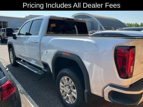 Used 2021 GMC Sierra 3500 Denali w/ Denali Ultimate Package AWD/4WD image 4