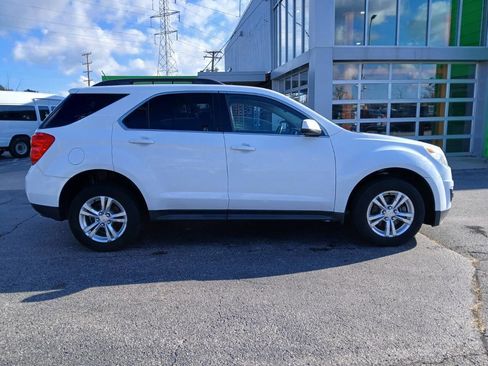 Used 2015 Chevrolet Equinox LT w/ Driver Convenience Package image 5