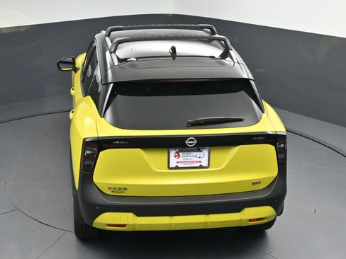 Used 2026 Nissan Kicks SR image 35