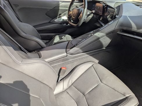 Used 2021 Chevrolet Corvette Stingray Coupe w/ Battery Protection Package image 15