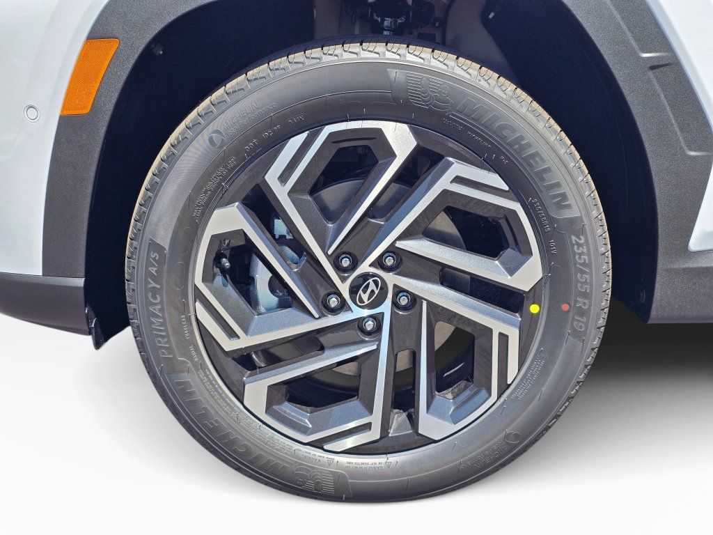 New 2026 Hyundai Tucson Limited w/ Tow & Go Package AWD/4WD image 11