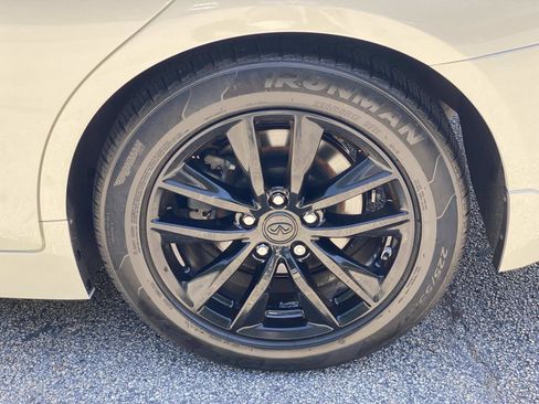 Used 2015 INFINITI Q50 Premium w/ All Weather Package RWD image 13