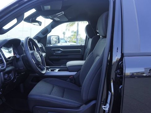 New 2026 RAM 1500 4x4 Crew Cab image 27