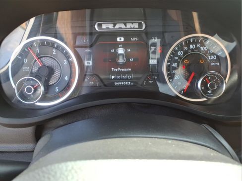 Used 2024 RAM 2500 Laramie AWD/4WD image 16