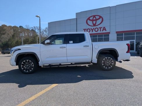 New 2026 Toyota Tundra Limited image 2