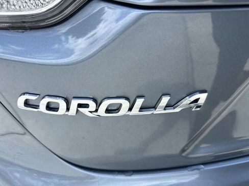 Used 2023 Toyota Corolla LE FWD image 12