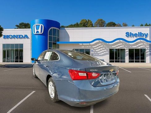Used 2024 Chevrolet Malibu LS FWD image 5