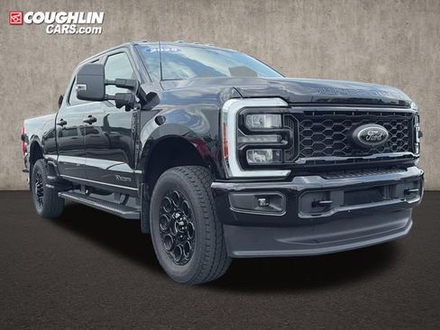 Used 2025 Ford F350 XLT w/ Black Appearance Package AWD/4WD image 1