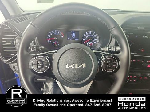 Used 2022 Kia Soul GT-Line FWD image 11