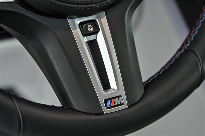 Used 2025 BMW M8 Competition w/ M Carbon Exterior Package AWD/4WD image 40