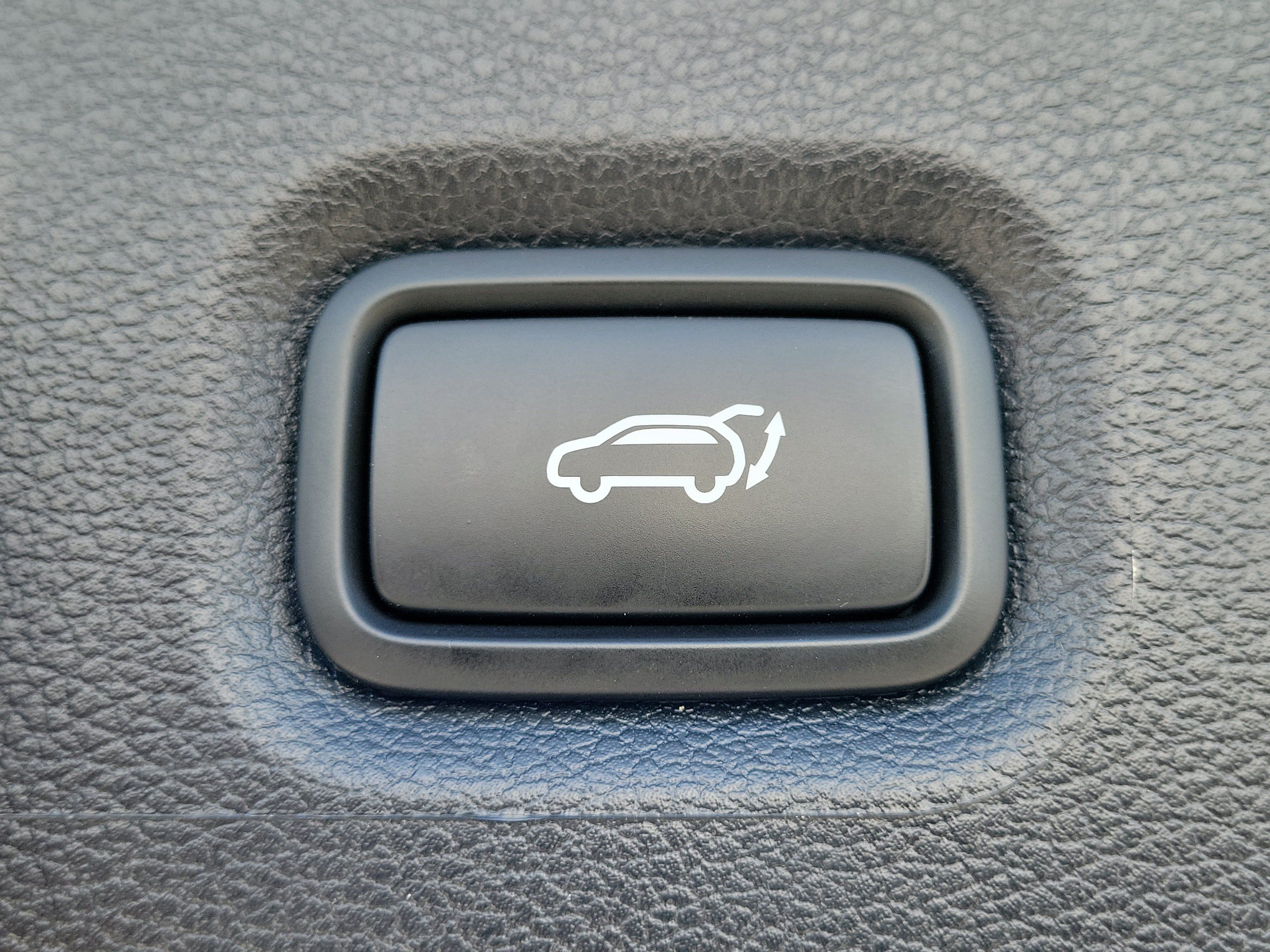 Used 2023 Hyundai Santa Fe SEL AWD/4WD image 8