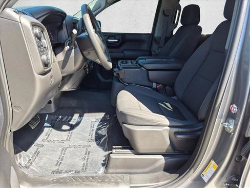 Used 2021 Chevrolet Silverado 1500 Custom AWD/4WD image 14