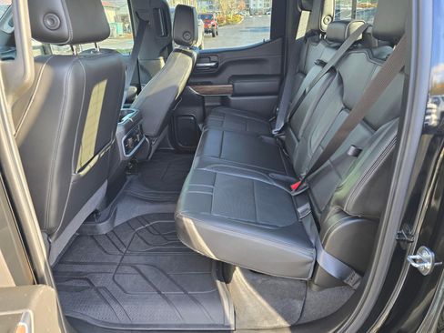 Used 2020 Chevrolet Silverado 1500 High Country w/ Technology Package AWD/4WD image 29