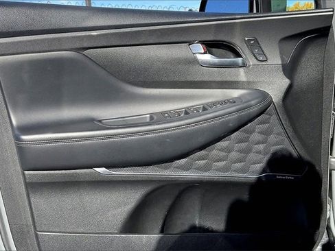 Used 2023 Hyundai Santa Fe Limited image 18