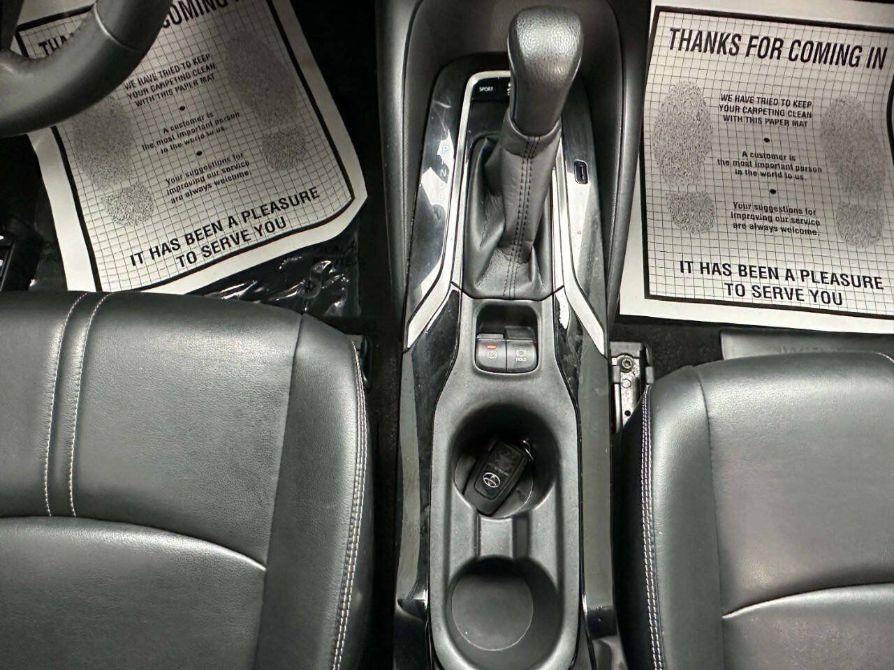 Used 2021 Toyota Corolla XLE FWD image 18
