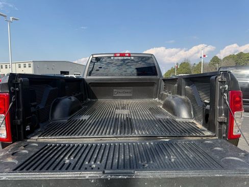 Used 2021 RAM 2500 Big Horn image 14