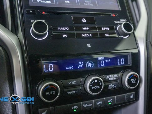Used 2022 Subaru Ascent Limited w/ Technology Package AWD/4WD image 21