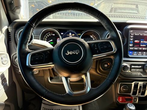 Used 2022 Jeep Wrangler Unlimited Rubicon 4xe w/ Dual Top Group image 23