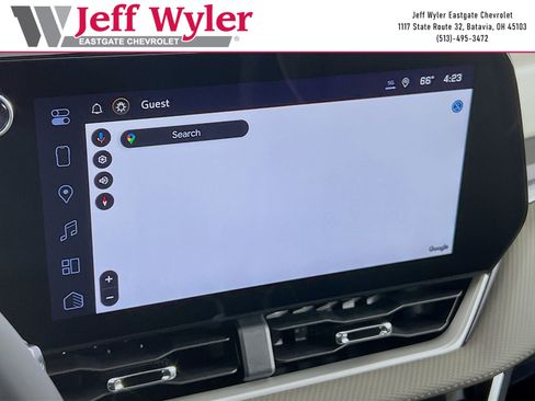 New 2026 Chevrolet Equinox LT w/ Convenience Package II FWD image 9