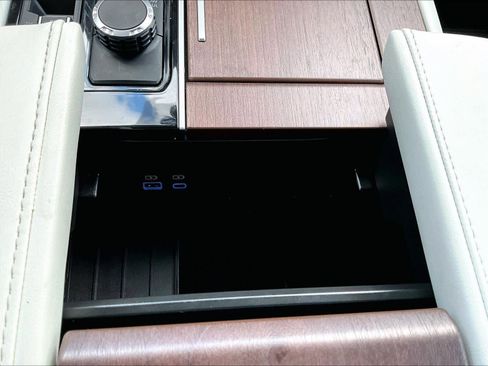 Used 2023 Toyota Sequoia Capstone image 38