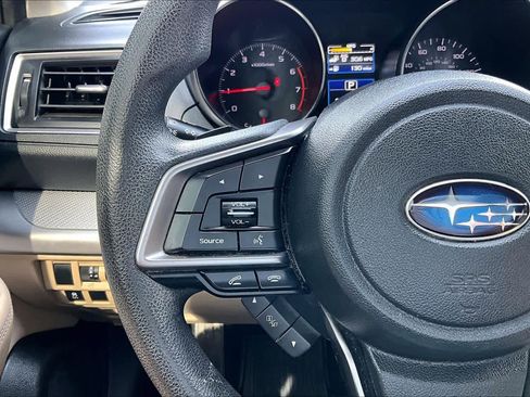 Used 2018 Subaru Outback 2.5i AWD/4WD image 24