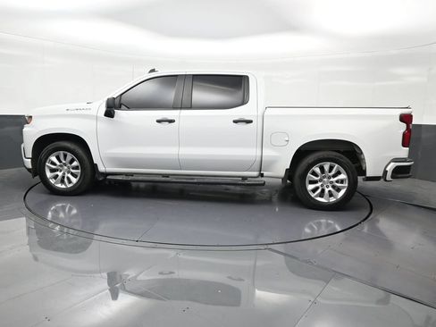 Used 2021 Chevrolet Silverado 1500 Custom RWD image 2