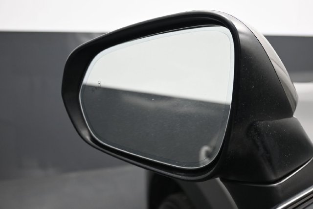 Used 2025 Lexus NX 250 FWD w/ Accessory Package (Z1) image 5