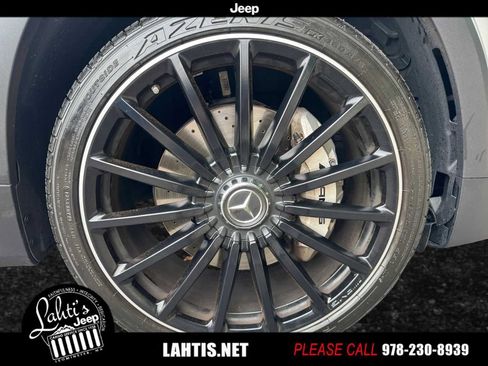 Used 2024 Mercedes-Benz GLB 35 AMG 4MATIC image 10