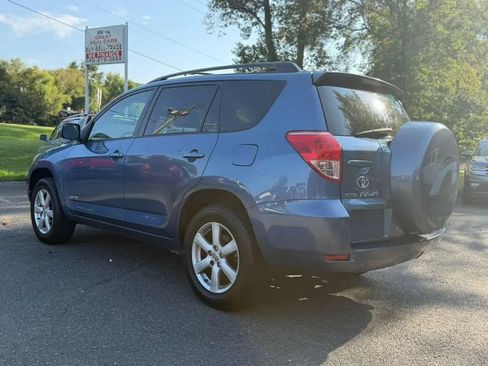 Used 2008 Toyota RAV4 Limited AWD/4WD image 5