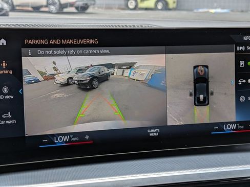 Used 2023 BMW i4 eDrive40 w/ Premium Package RWD image 15