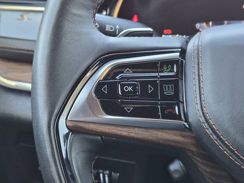 Used 2024 Jeep Grand Cherokee L Summit w/ High Altitude Package image 28