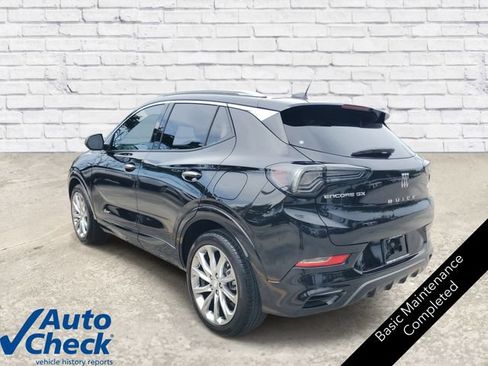 Used 2024 Buick Encore GX Avenir FWD image 2
