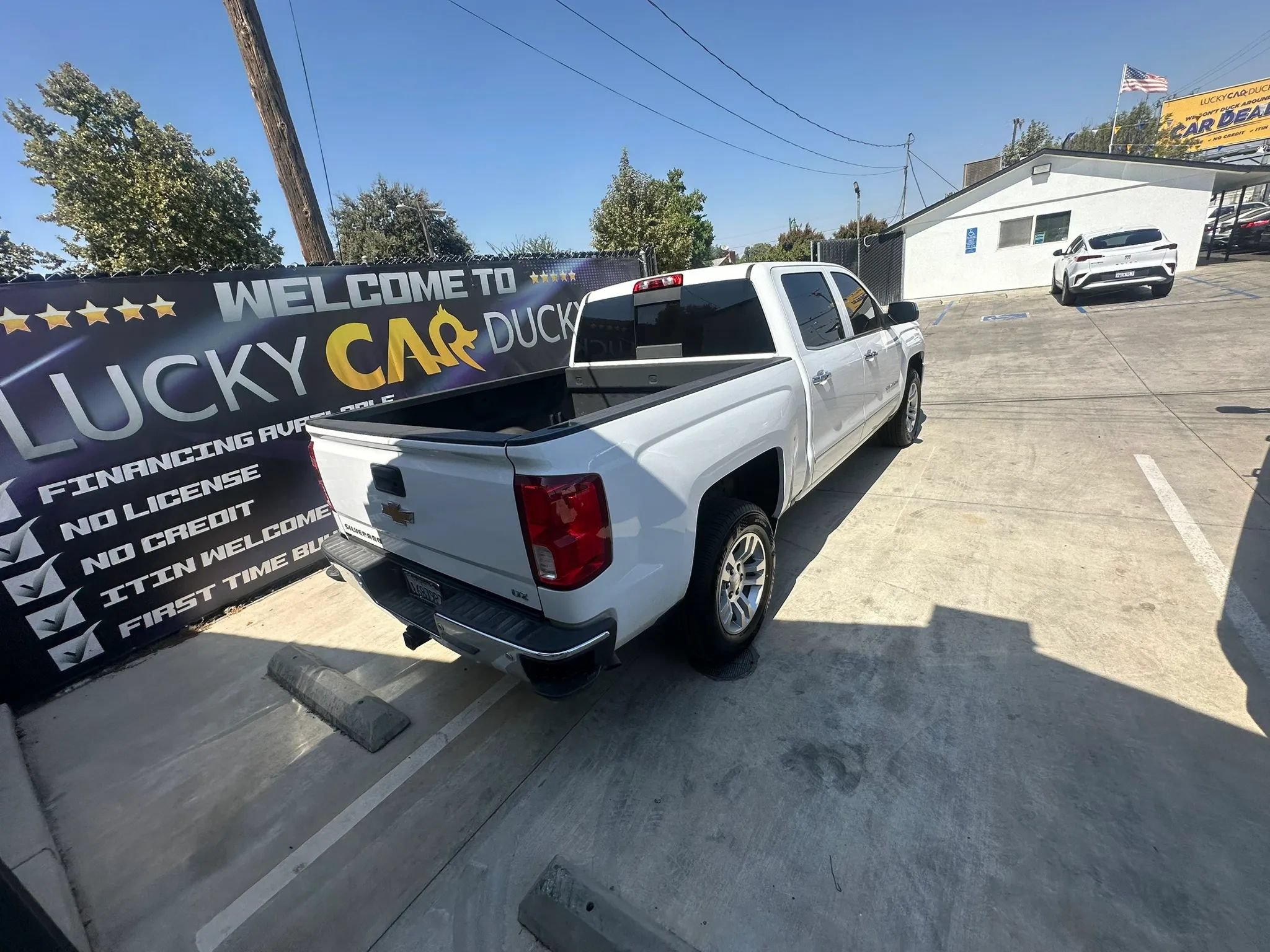 Used 2018 Chevrolet Silverado 1500 LTZ w/ LTZ Plus Package RWD image 8