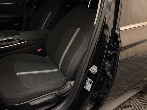 Used 2023 Hyundai Sonata SE image 11