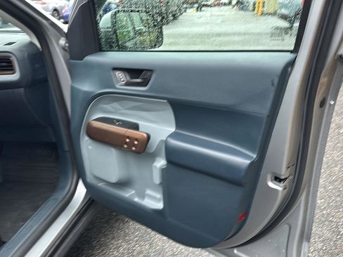 Certified 2023 Ford Maverick Lariat w/ Equipment Group 500A Standard image 12