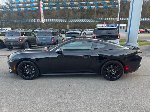 New 2026 Ford Mustang Coupe image 5