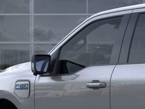 New 2025 Ford F150 Lightning Flash image 20